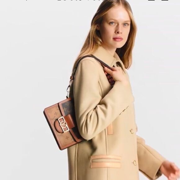 🌟NEW🌟Louis Vuitton Dauphine Mini Monogram Shoulder Bag - Picture 2 of 14